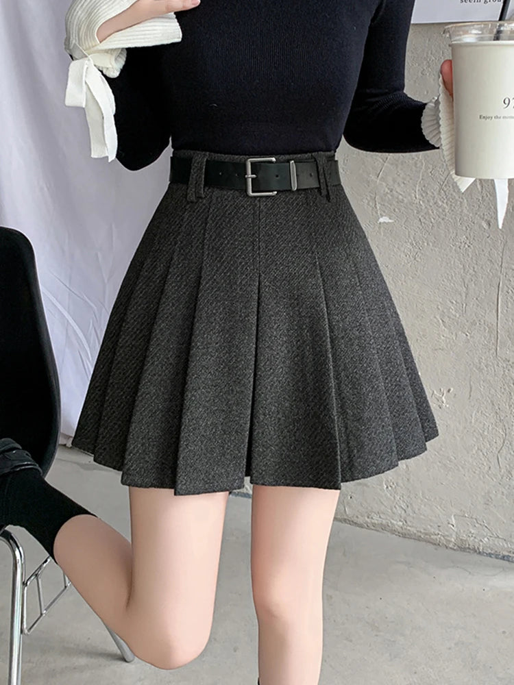 Vintage Women’s Pleated Mini Skirt High Waist Woolen Skater with Shorts Belt Winter
